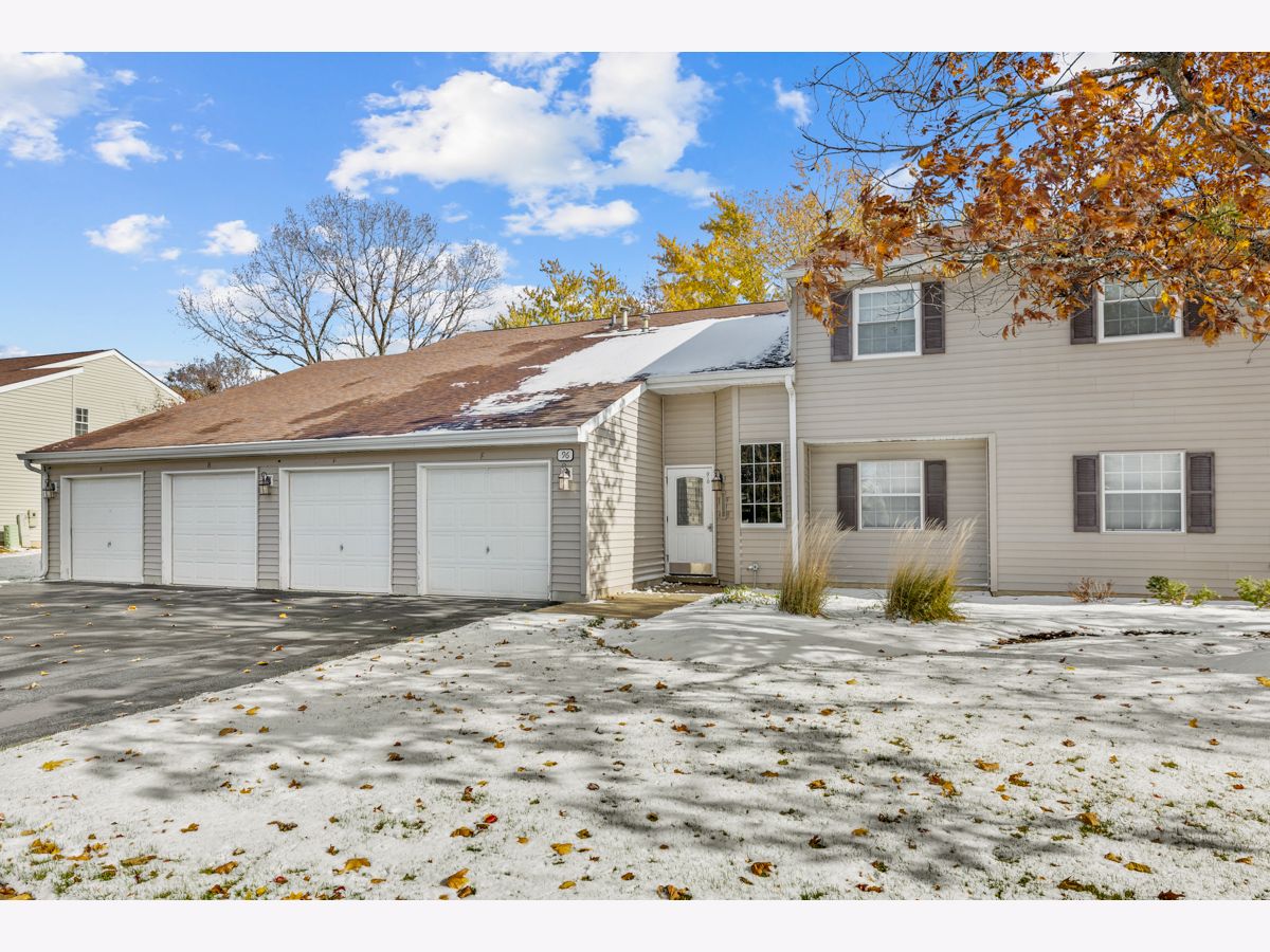 Condos & Townhomes For Rent Victorian Park Streamwood Illinois, 96 Gant