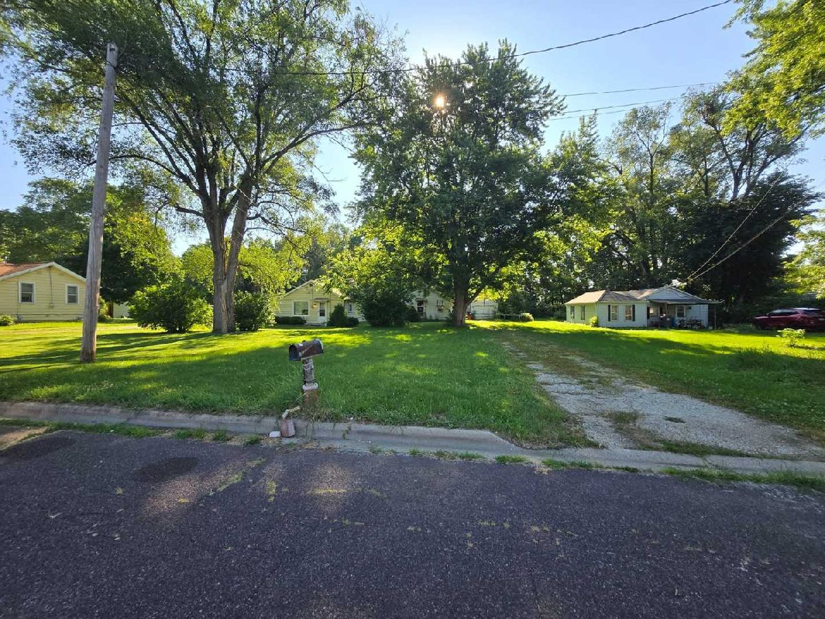  For Sale East Peoria Illinois, 119 Sun Valley Court