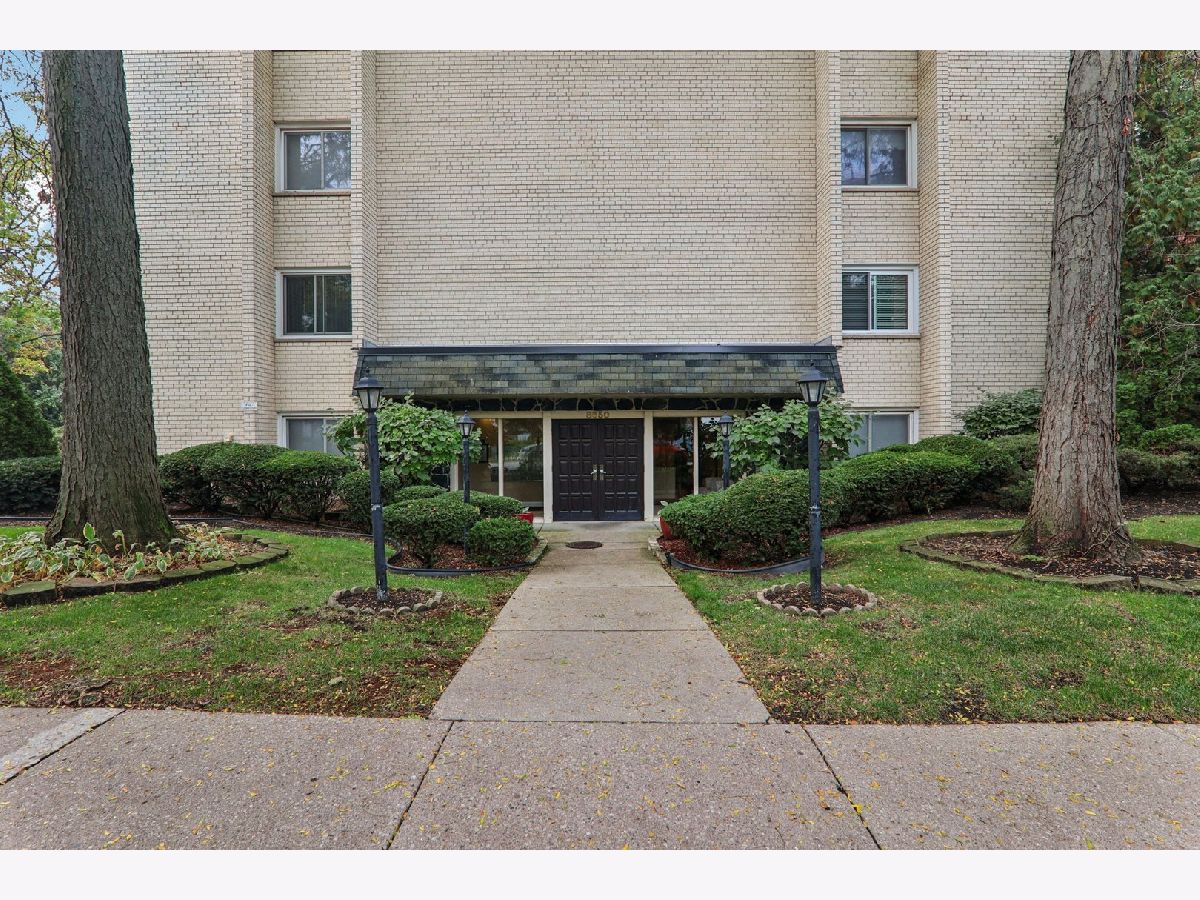  For Sale Morton Grove Illinois, 8650 Ferris Avenue
