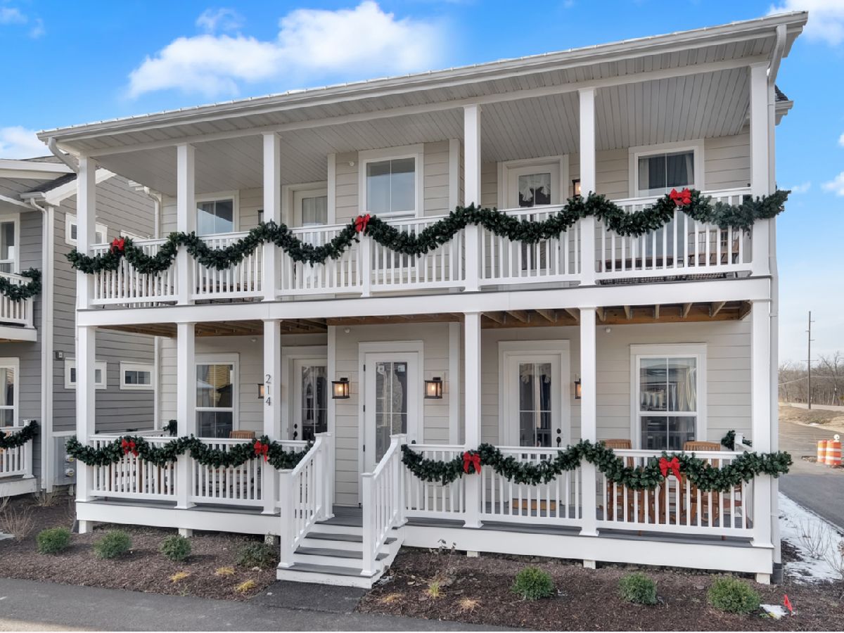 Homes & Condos & Townhomes For Rent Heritage Harbor Ottawa Illinois, 214 Great Loop East