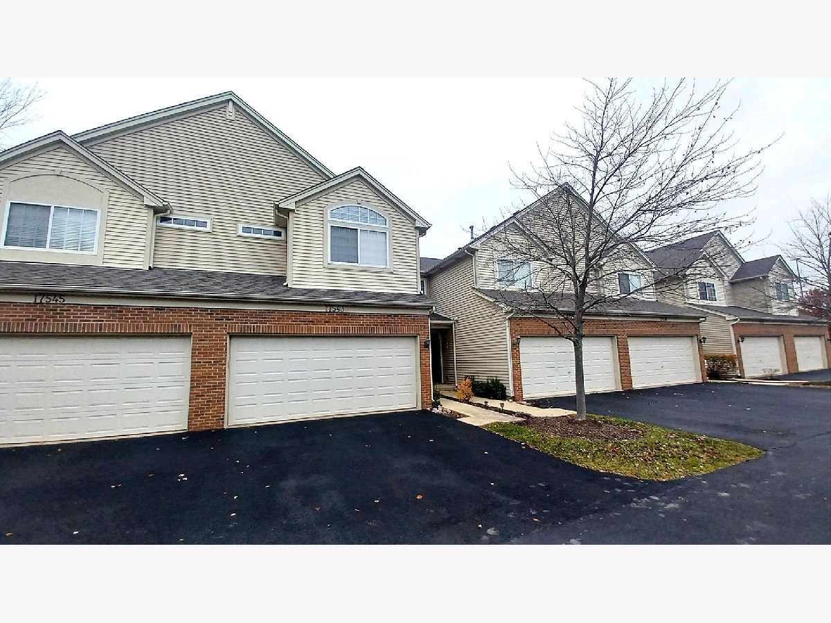  For Sale Lockport Illinois, 17543 Gilbert Drive