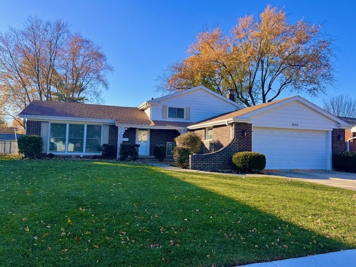  For Rent Arlington Heights Illinois, 2112 Kennicott