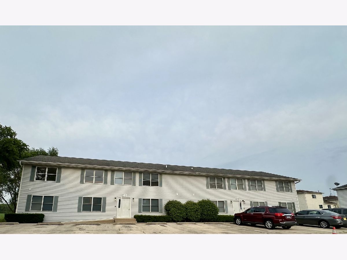  For Rent Diamond Illinois, 465 School