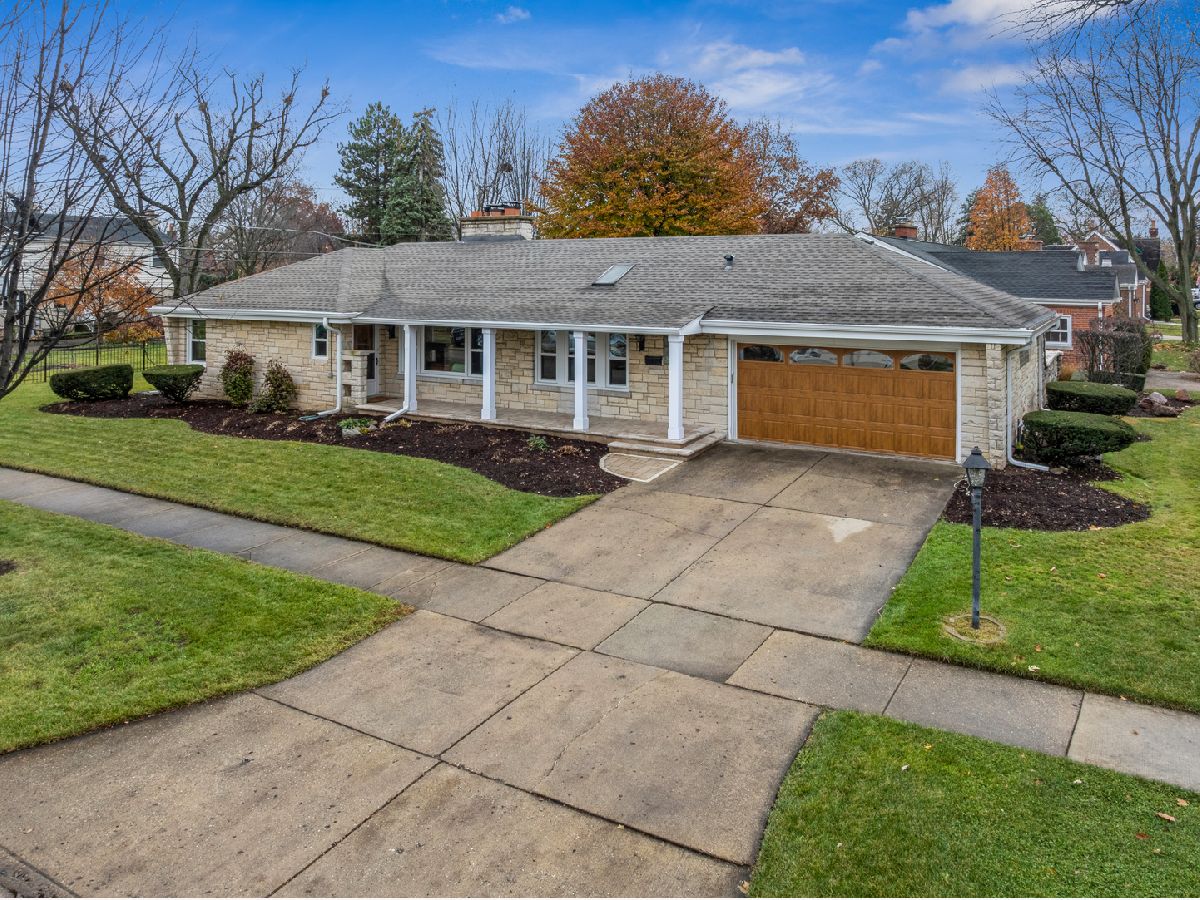  For Sale Des Plaines Illinois, 295 Ardmore Road