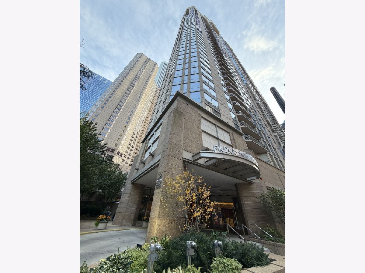  For Sale Chicago Illinois, 222 Columbus Drive