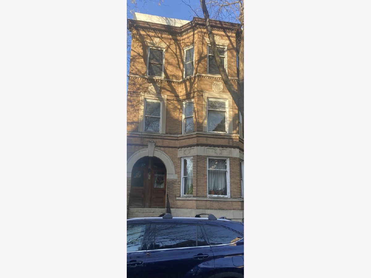  For Sale Chicago Illinois, 2042 Walton Street