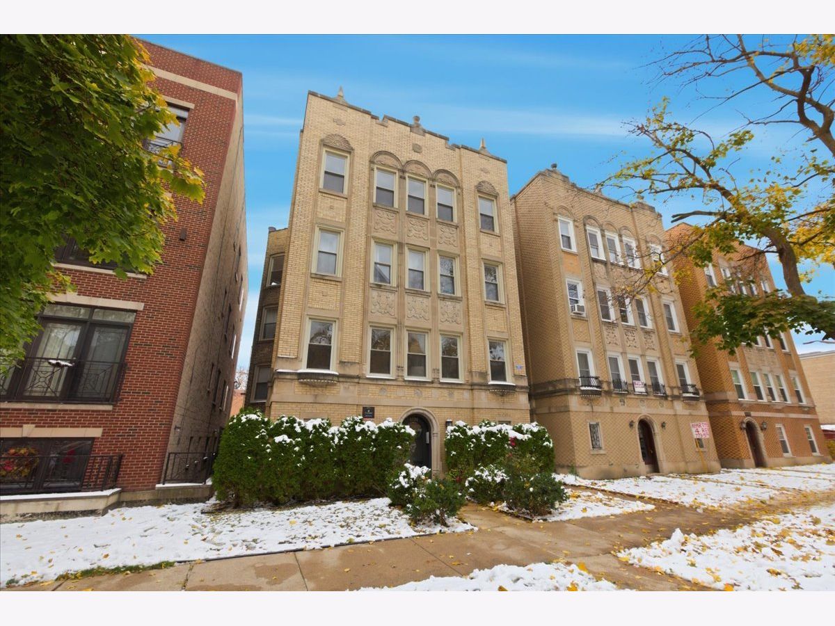  For Rent Chicago Illinois, 6136 Mozart