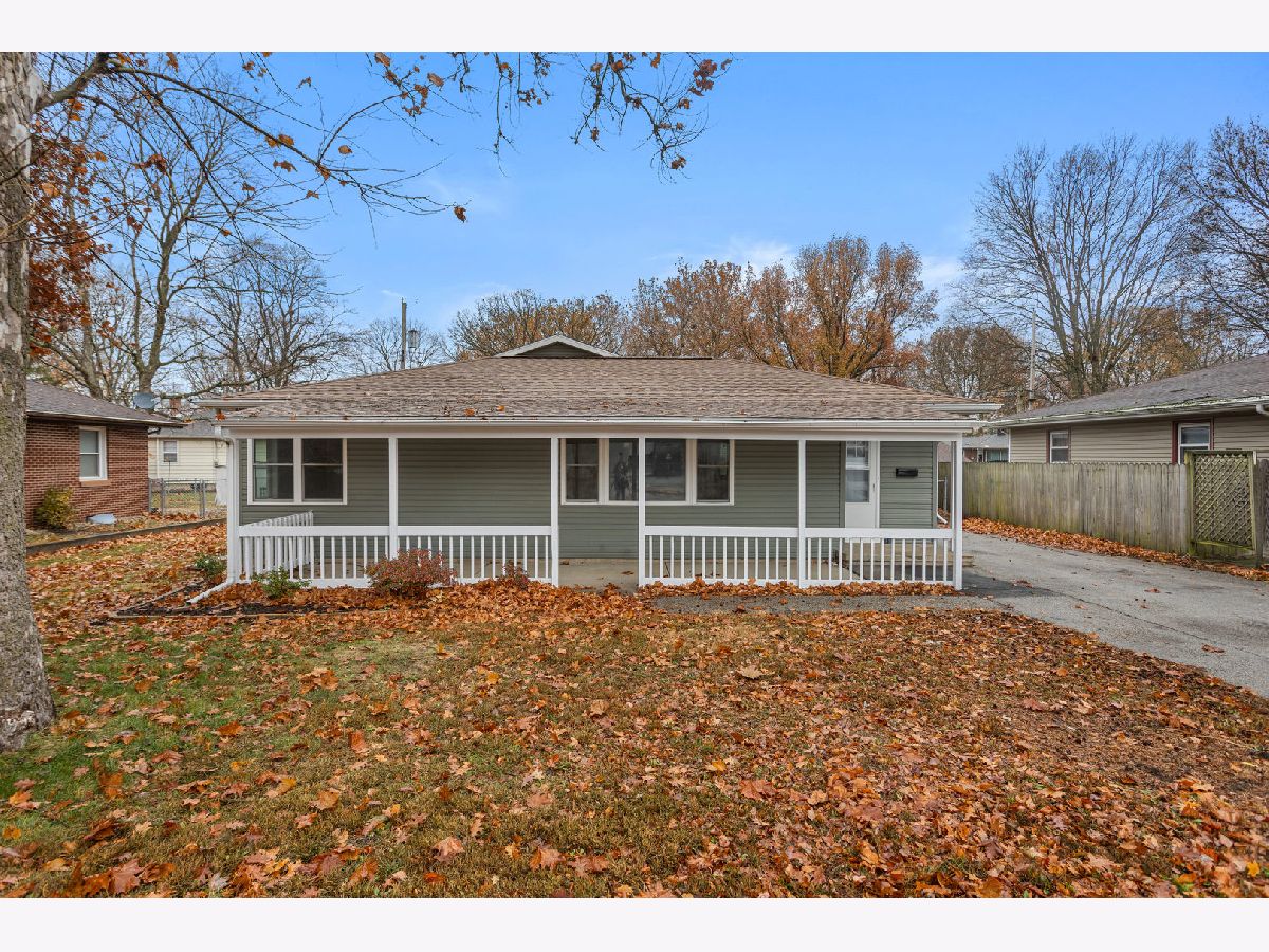  For Sale Monticello Illinois, 807 Hamilton Street