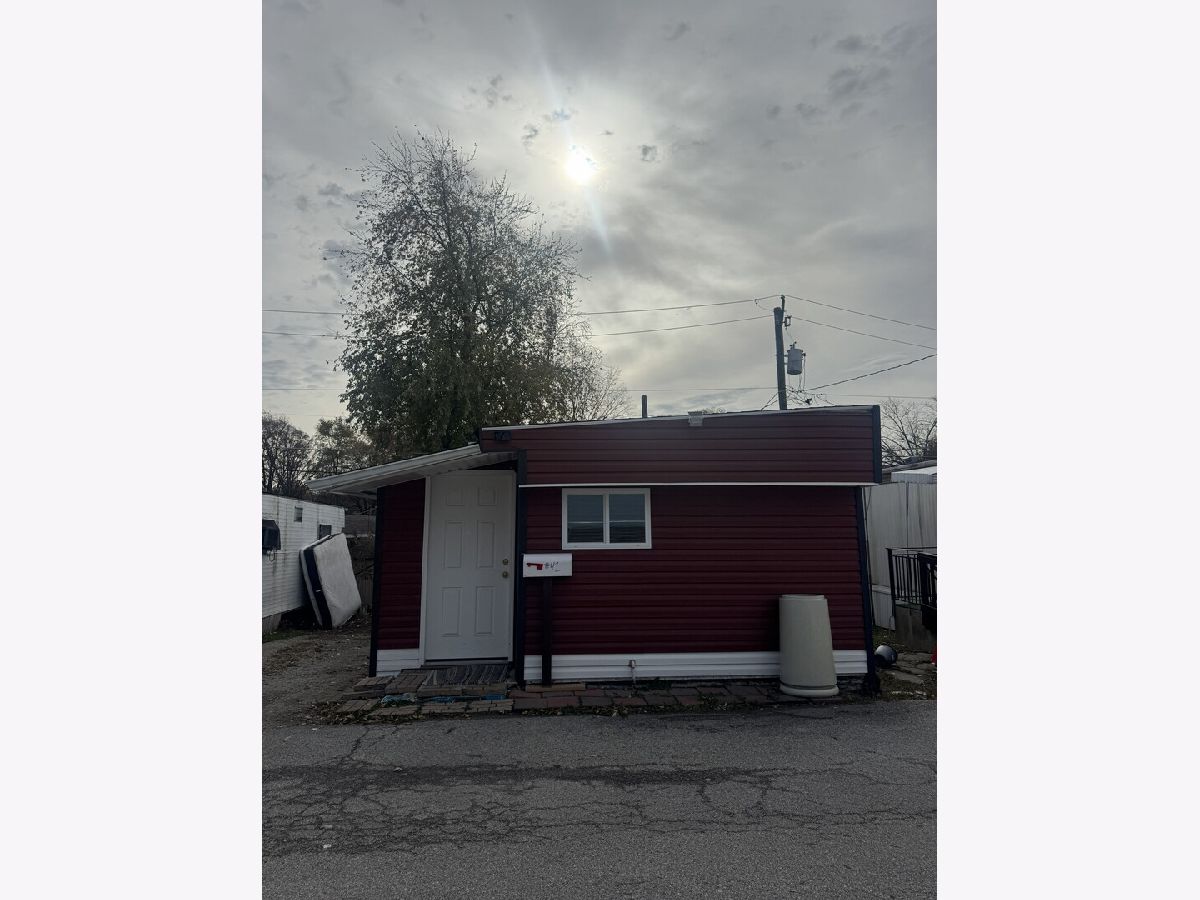  For Sale Aurora Illinois, 1147 Rural Street
