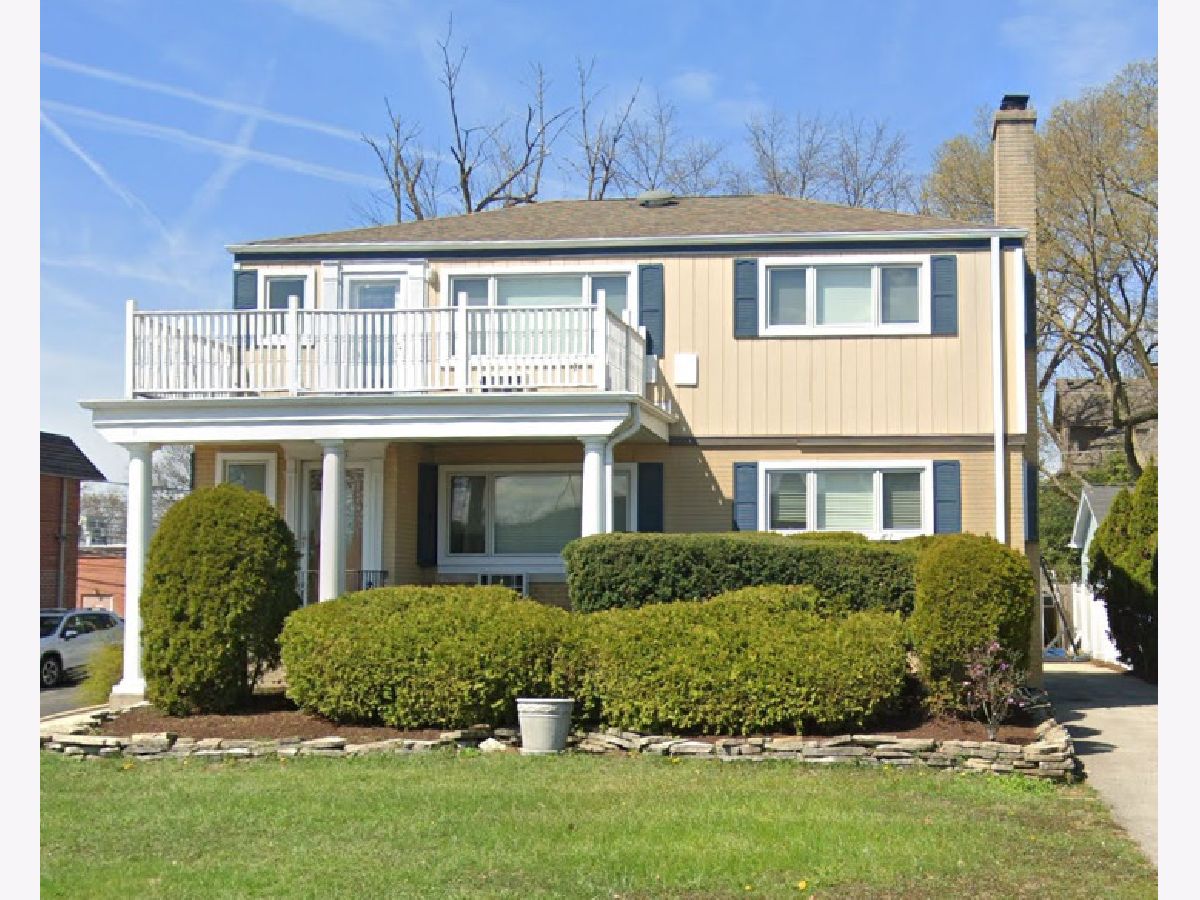  For Sale Western Springs Illinois, 4386 Woodland Avenue