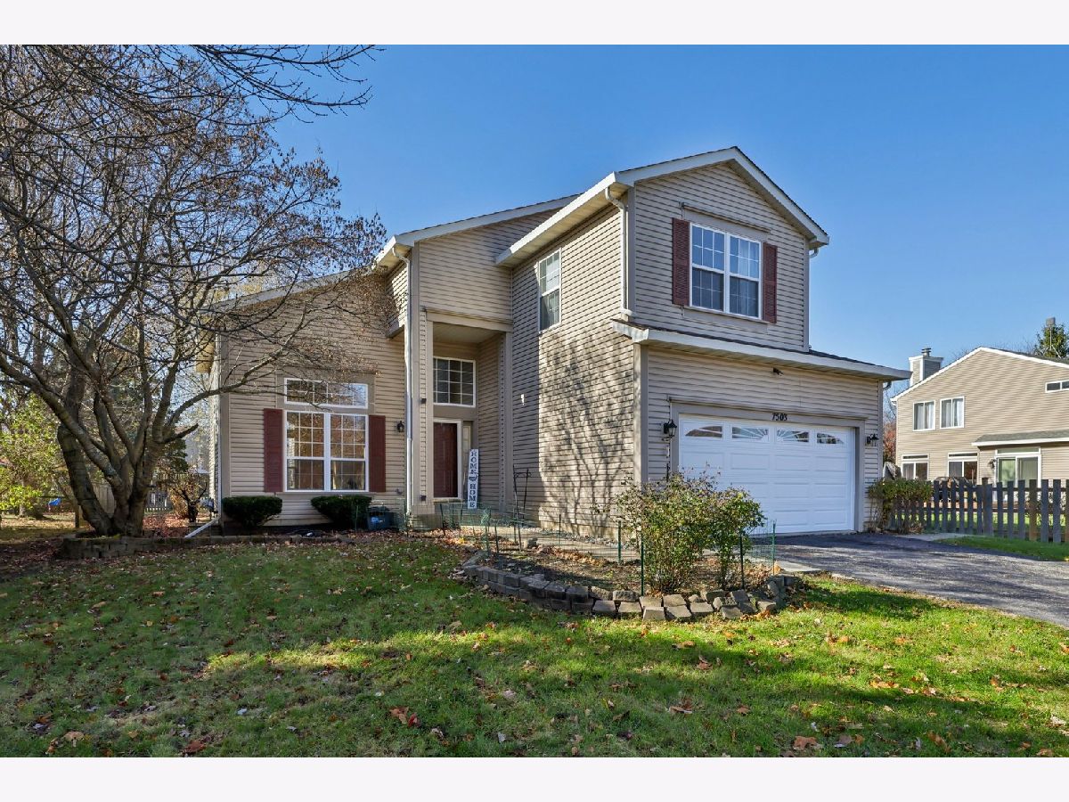  For Rent Gurnee Illinois, 7503 Korbel