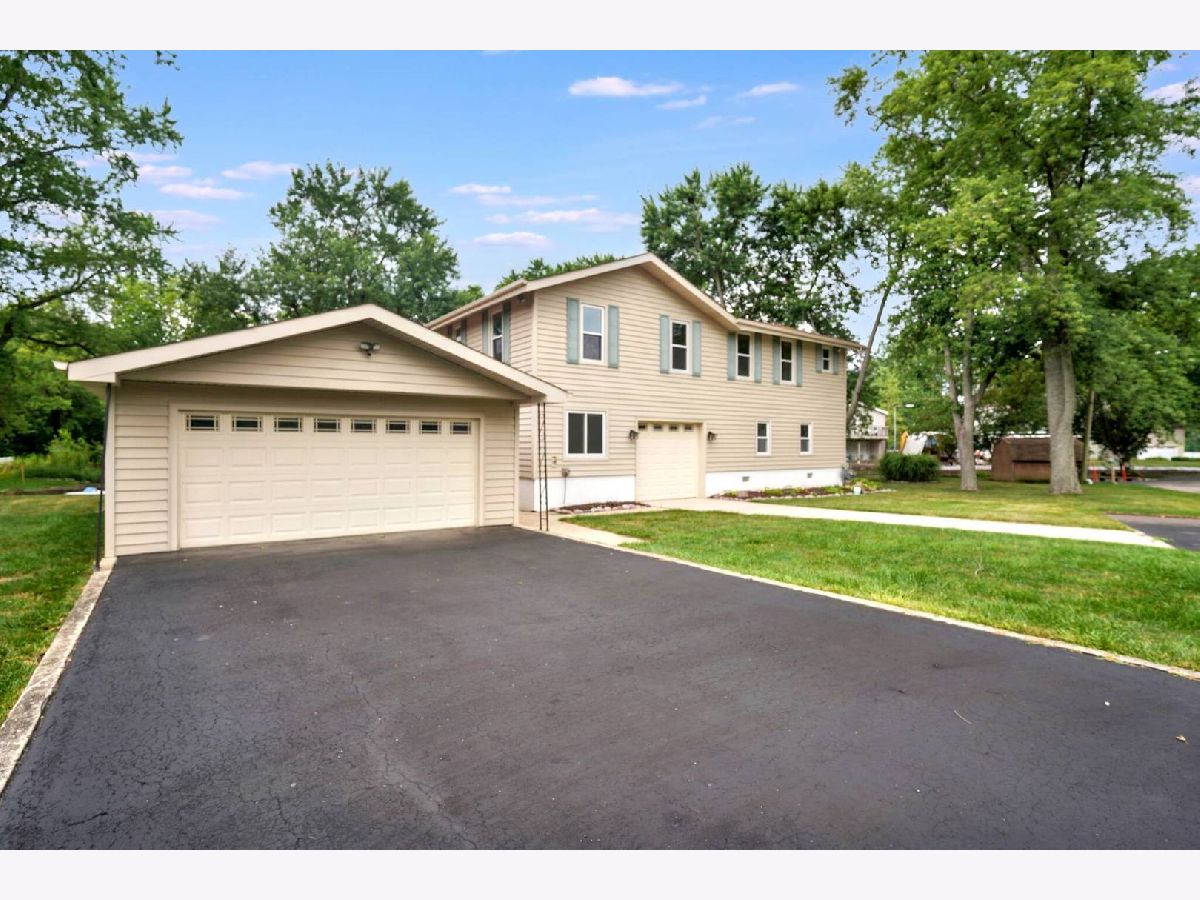  For Sale Wilmington Illinois, 26033 Catfish Drive