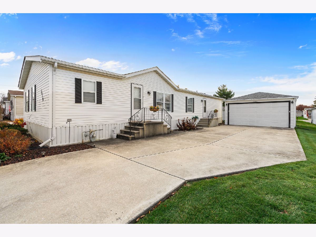  For Sale Frankfort Illinois, 22710 Ravisloe Lane