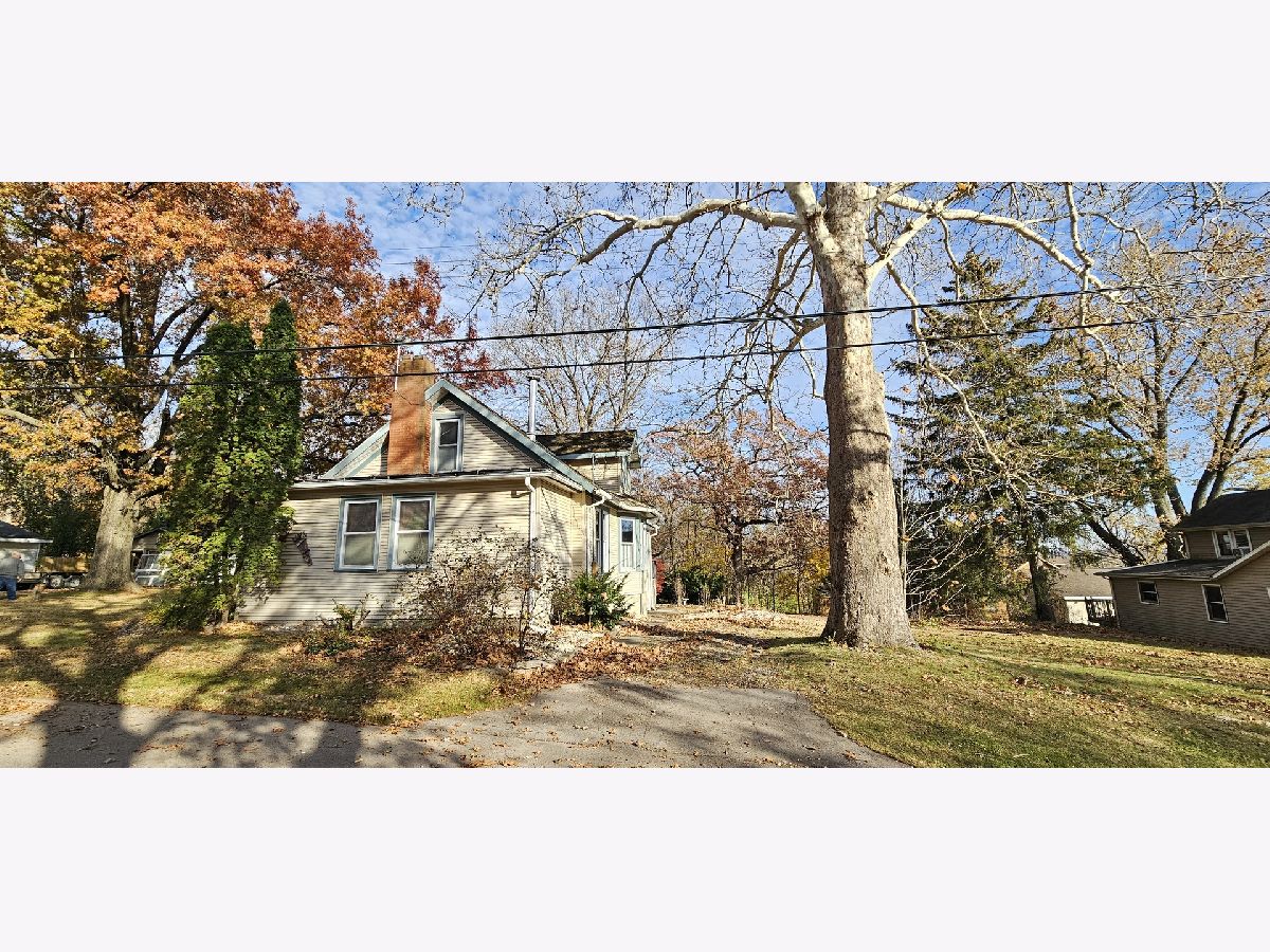  Sold Utica Illinois, 432 Northwest