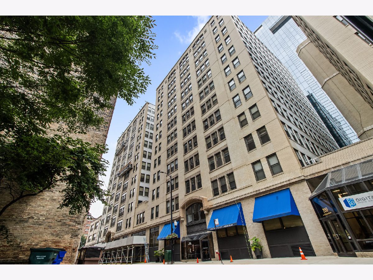  Rented Chicago Illinois, 740 Federal