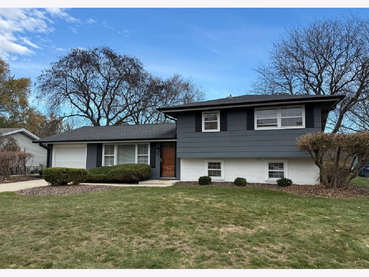  Sold Schaumburg Illinois, 813 Cornell