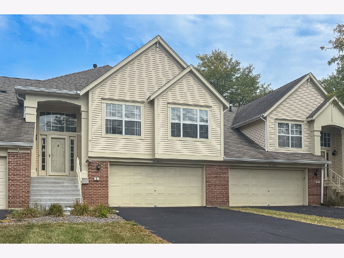  For Sale Warrenville Illinois, 30W015 Juniper Court