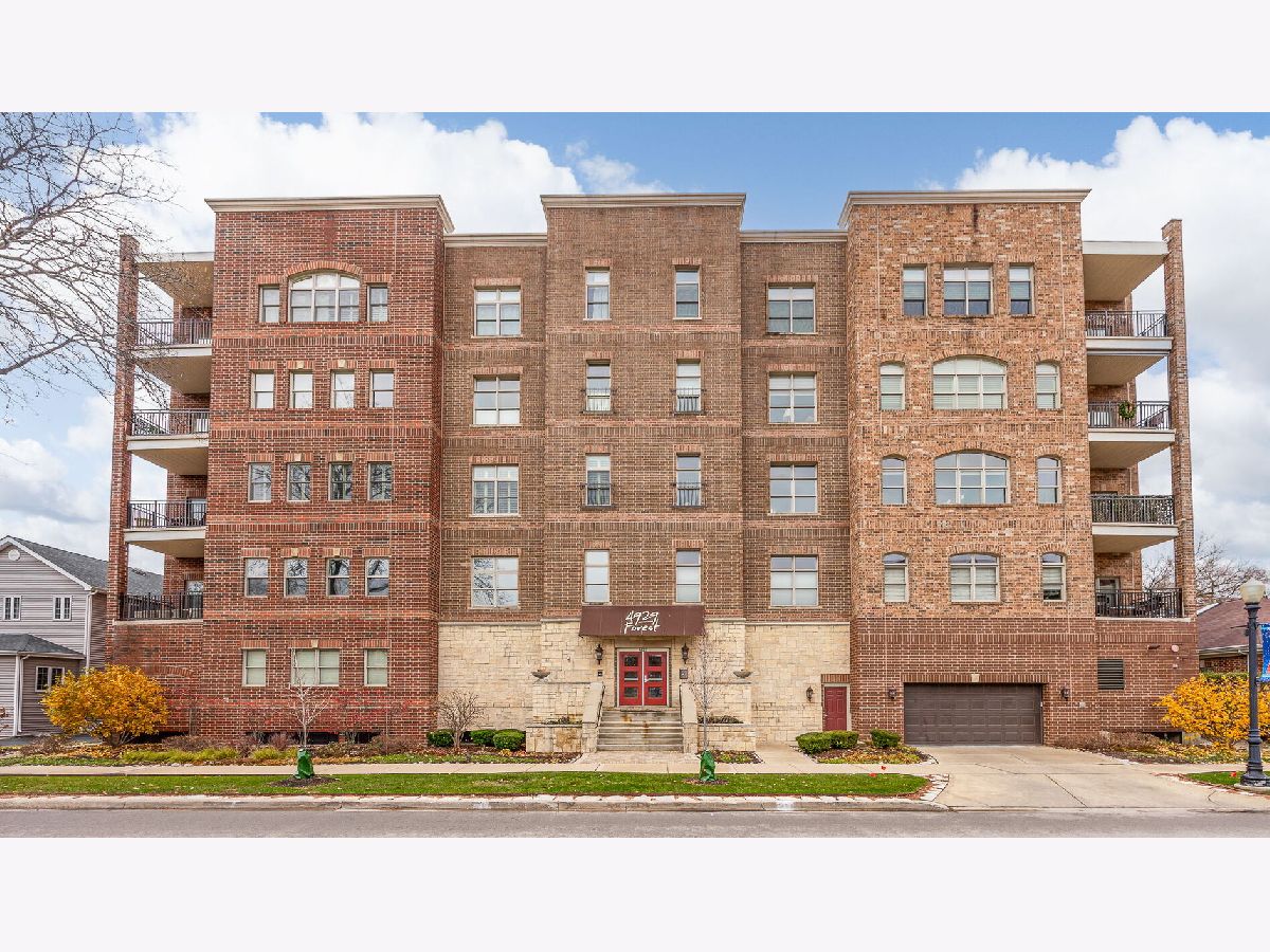 Condominiums & Homes For Sale 4929 Forest Downers Grove Illinois, 4929 Forest Avenue