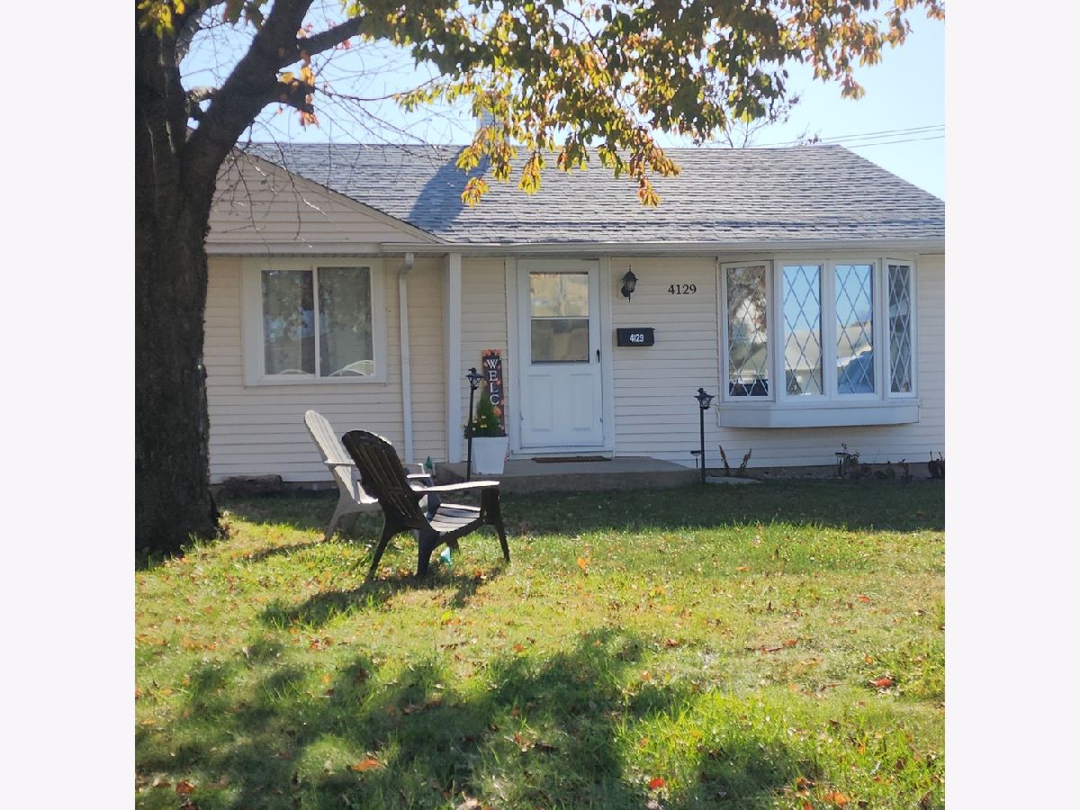  For Sale Hometown Illinois, 4129 90th Street