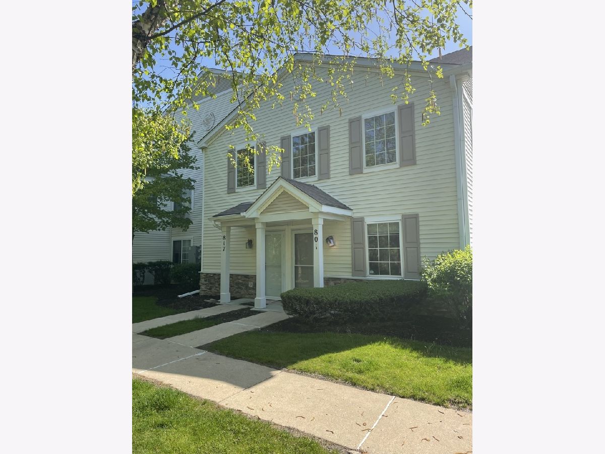  Rented Carpentersville Illinois, 801 Silverstone