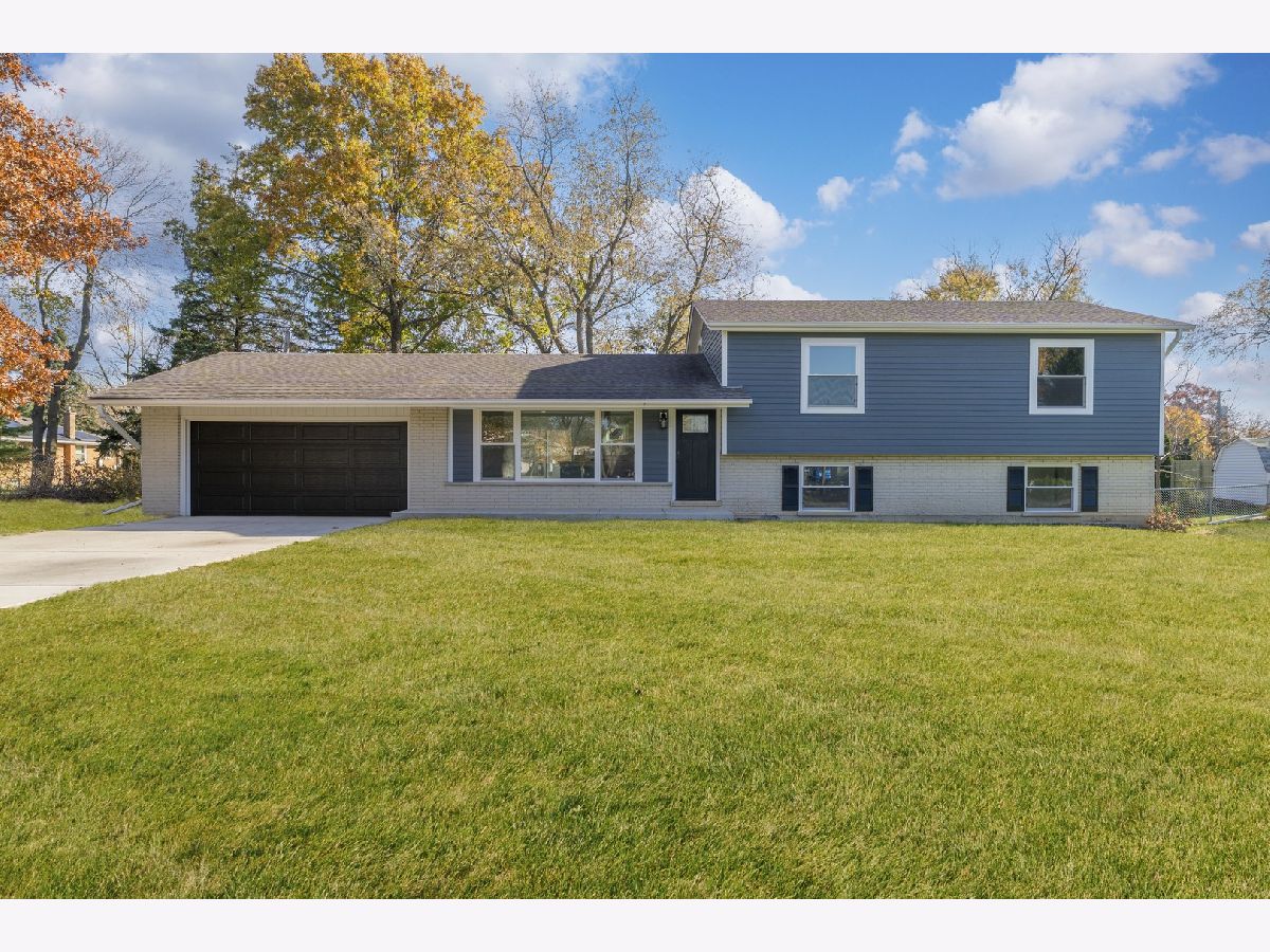  Rented Glen Ellyn Illinois, 2N359 Mildred