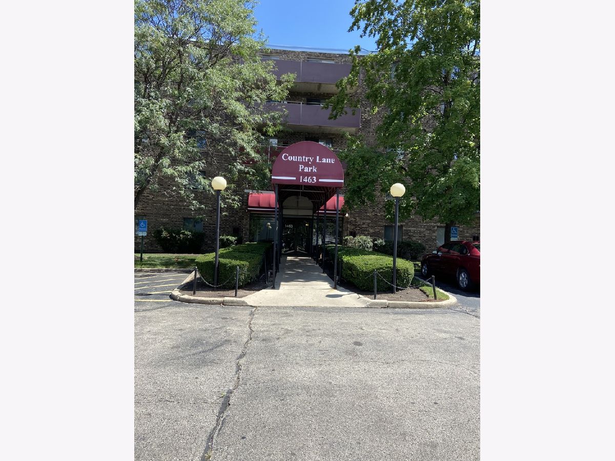 Condominiums For Rent Country Lane Park Schaumburg Illinois, 1463 Mercury