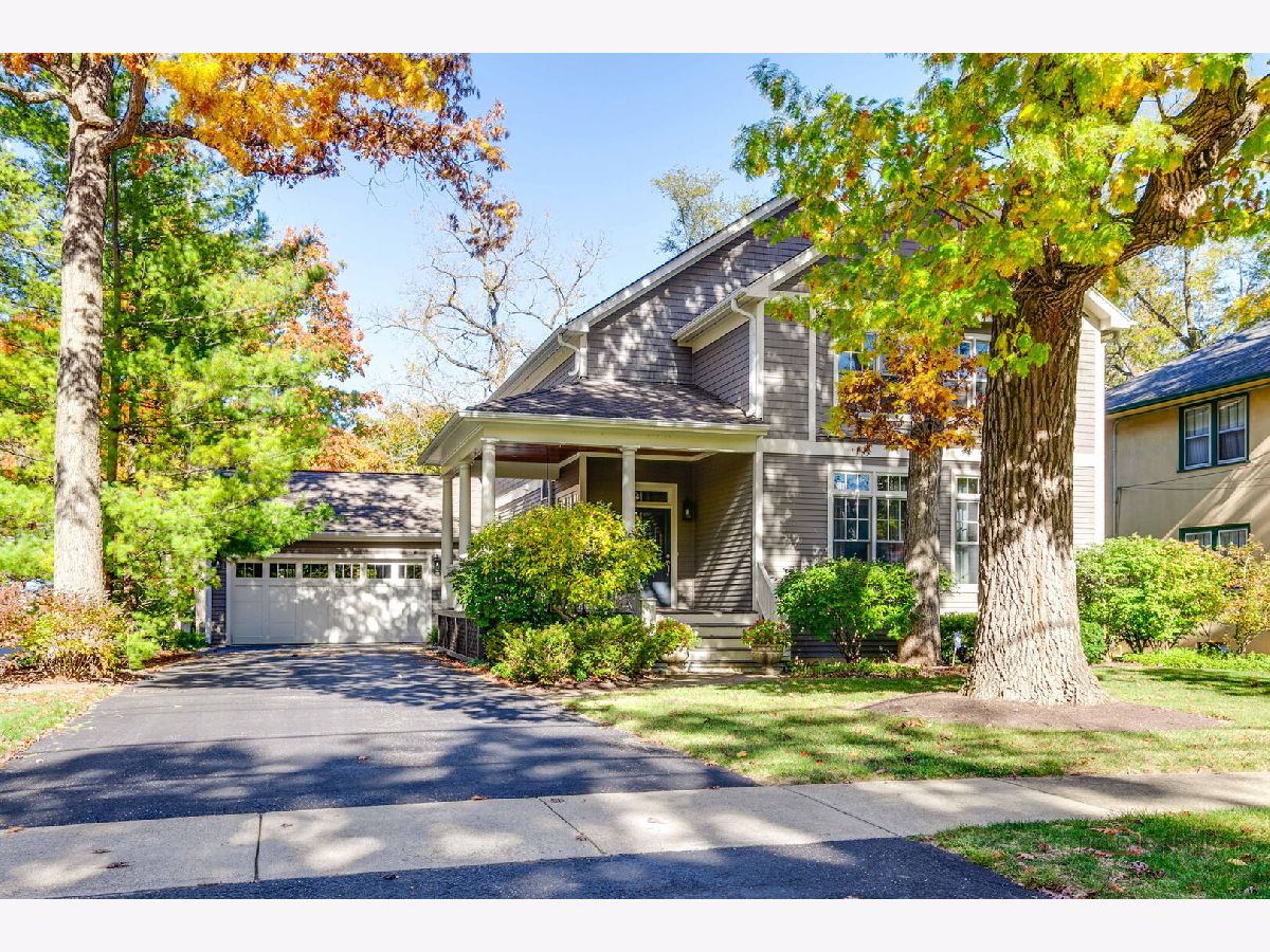  Sold Lake Bluff Illinois, 216 Sheridan