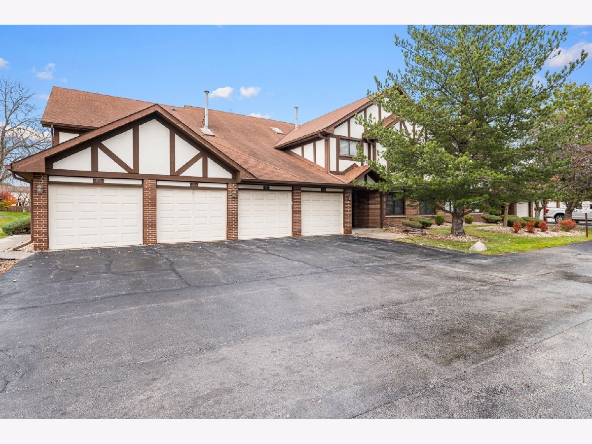  For Sale Crete Illinois, 906 Steger Road