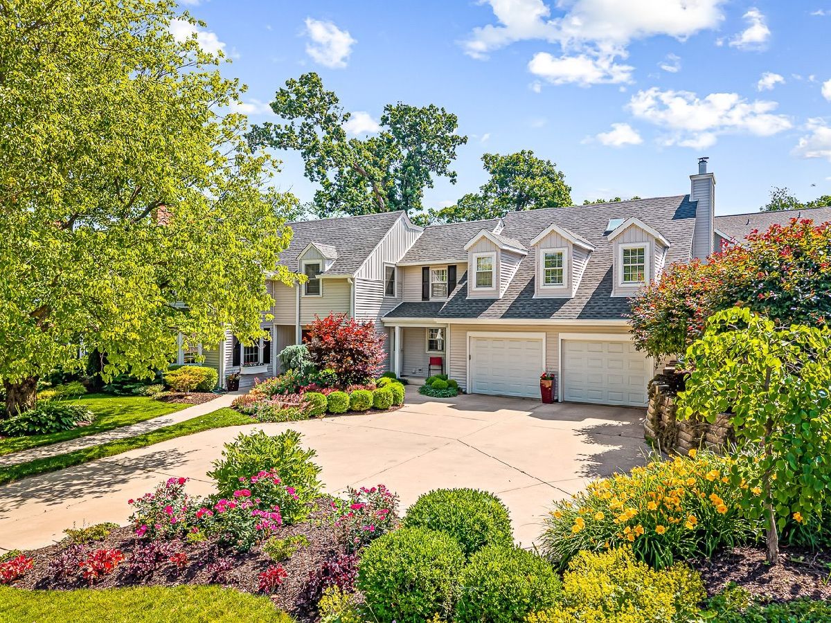  For Sale Rockford Illinois, 811 Paris Avenue