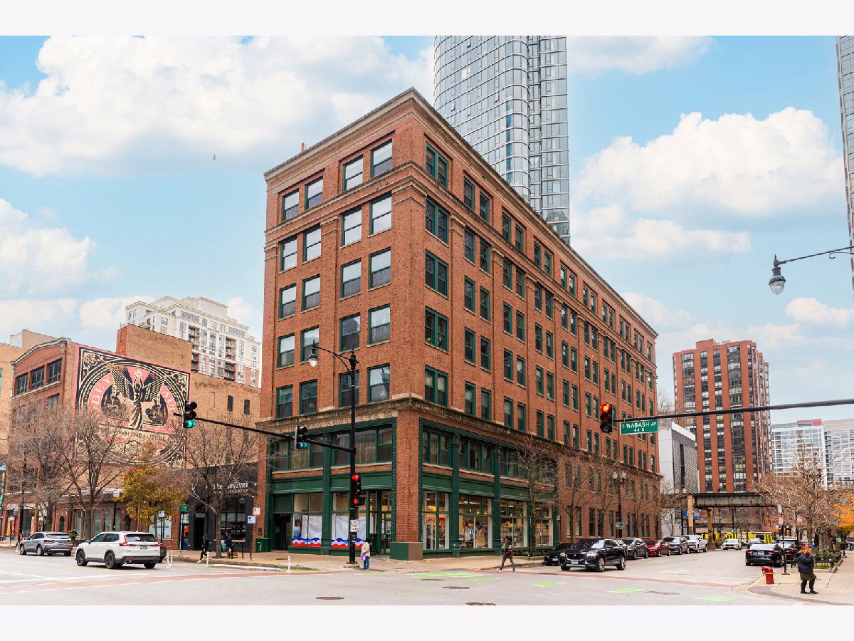  Sold Chicago Illinois, 900 Wabash