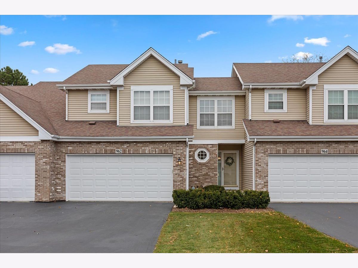  Sold Itasca Illinois, 962 Willow