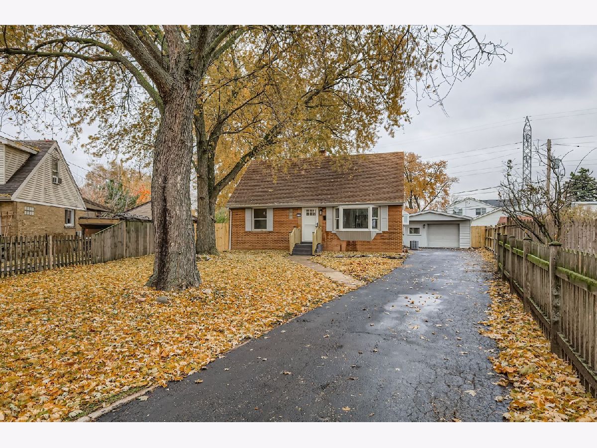  For Sale Bridgeview Illinois, 6755 Maple Court