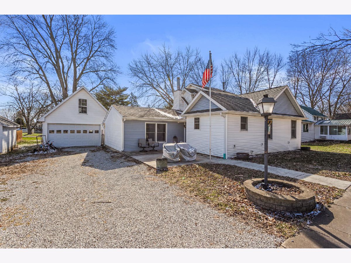  For Sale Pesotum Illinois, 16 Locust Street