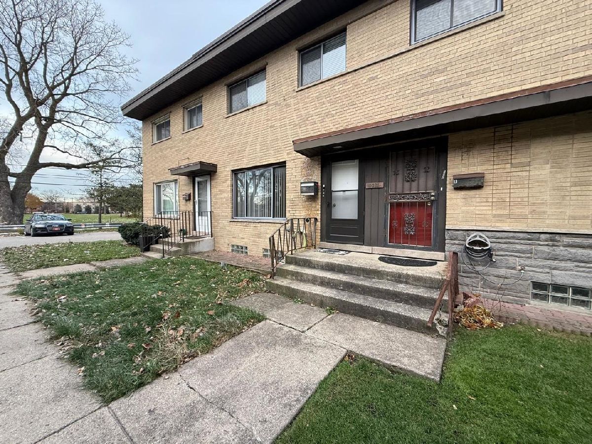  For Rent Skokie Illinois, 10021 Frontage