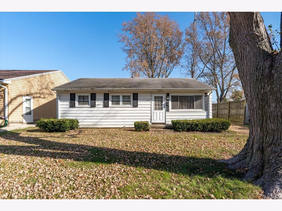  For Sale Lincoln Illinois, 152 Debruler Drive