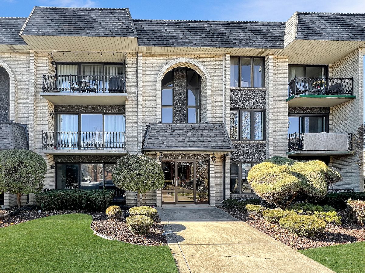  For Rent Oak Lawn Illinois, 10702 Keating