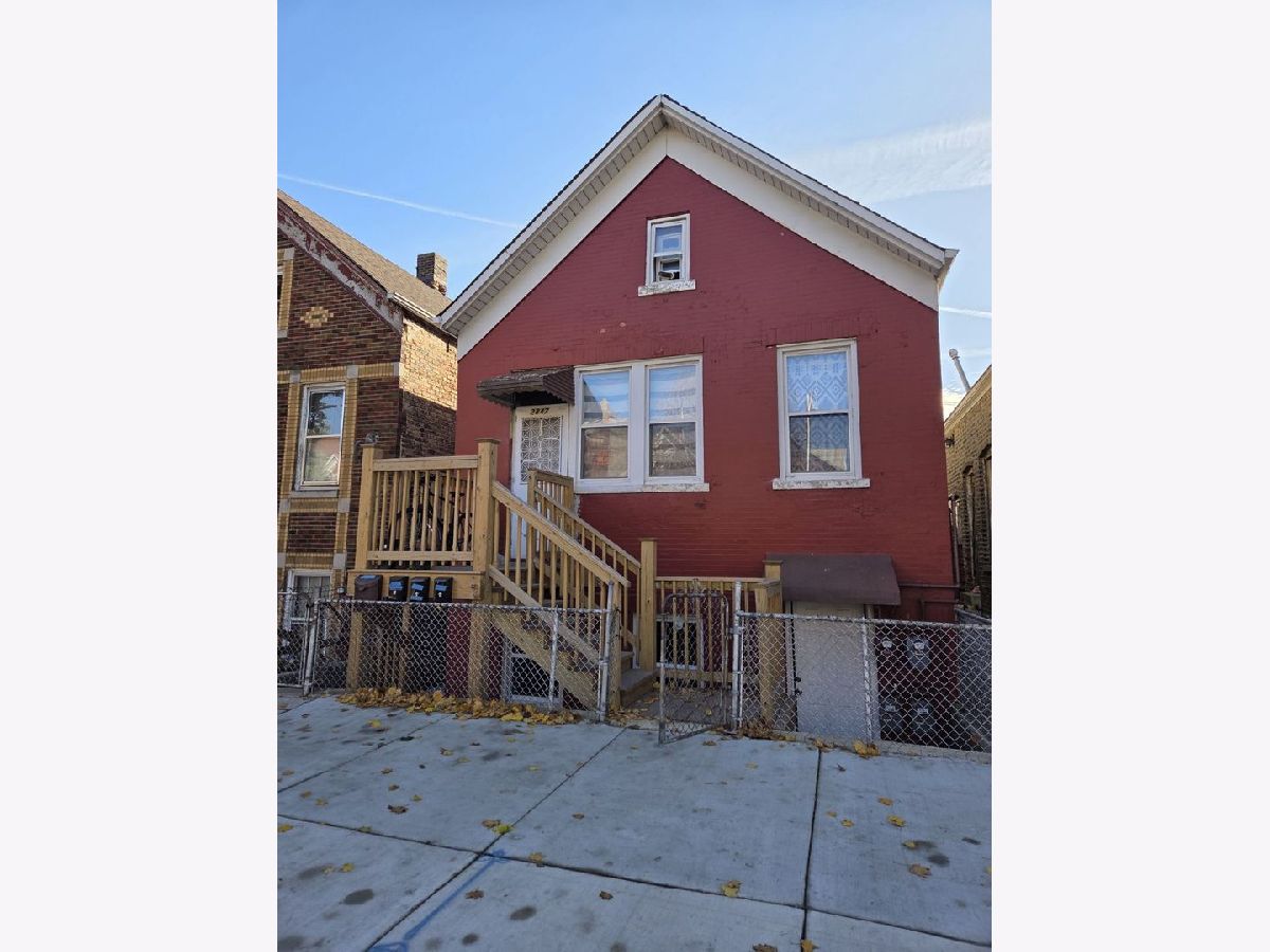  Rented Chicago Illinois, 2847 25th