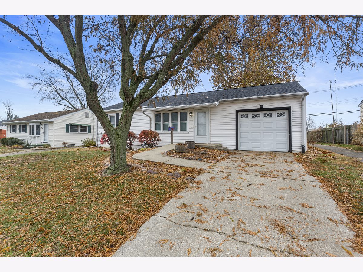  For Sale Decatur Illinois, 19 La Salle Drive