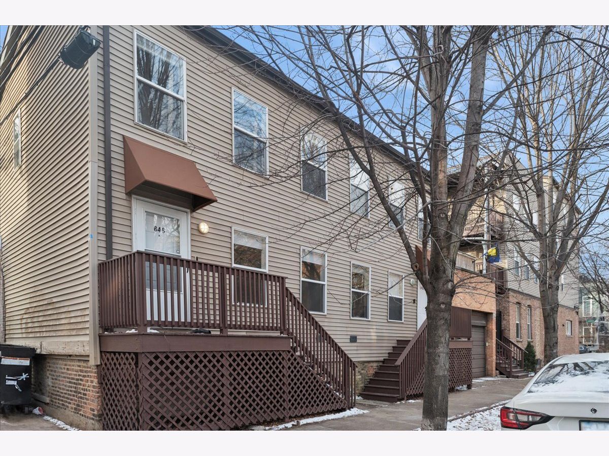  For Sale Chicago Illinois, 648 Bishop Street