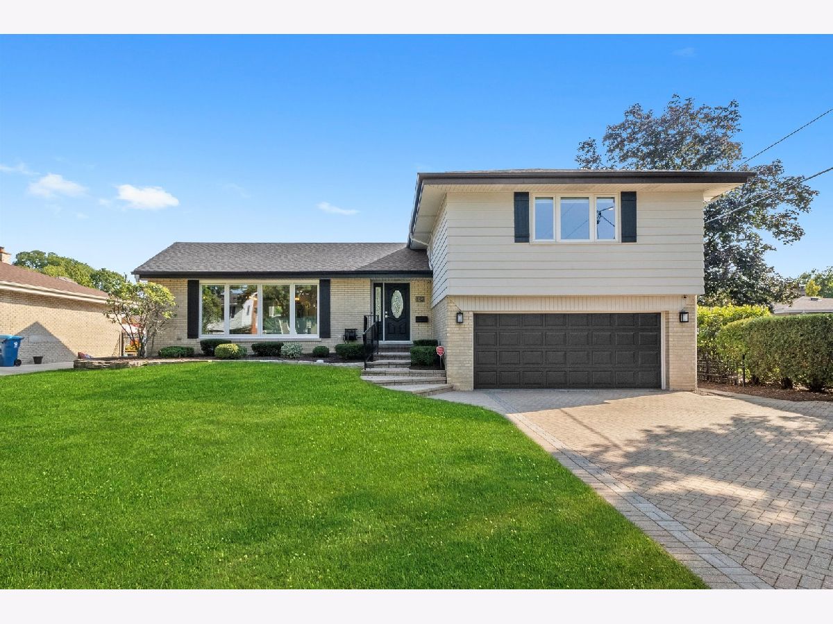 Homes For Sale Elm Estates Elmhurst Illinois, 142 Quincy Street