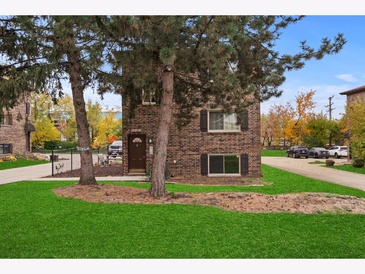  For Rent Itasca Illinois, 21W284 Tee