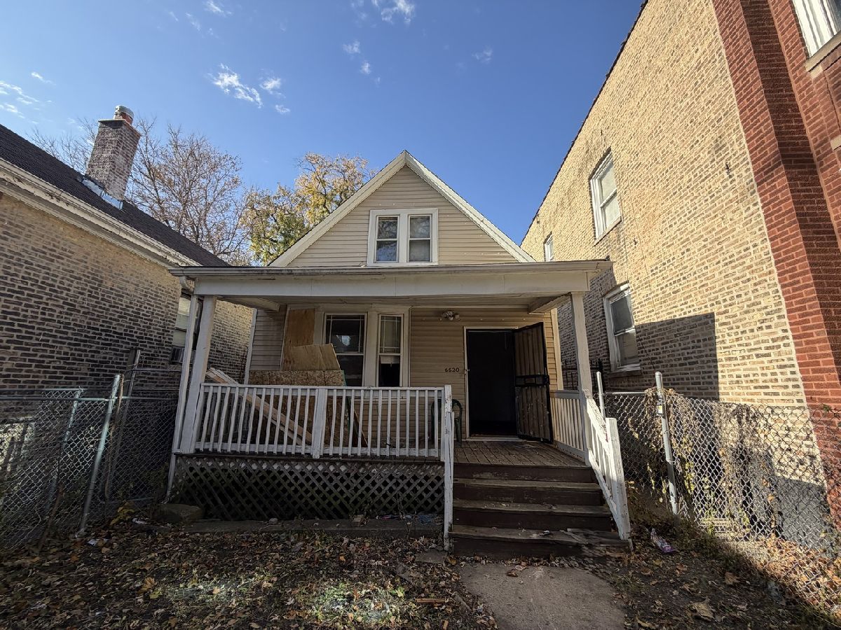  For Sale Chicago Illinois, 6520 Talman Avenue