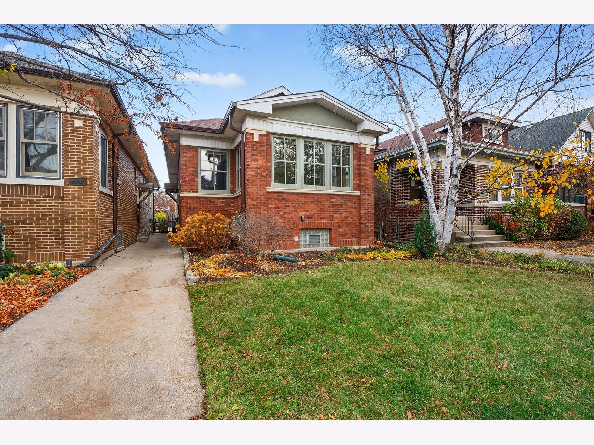  Sold Chicago Illinois, 4431 Richmond