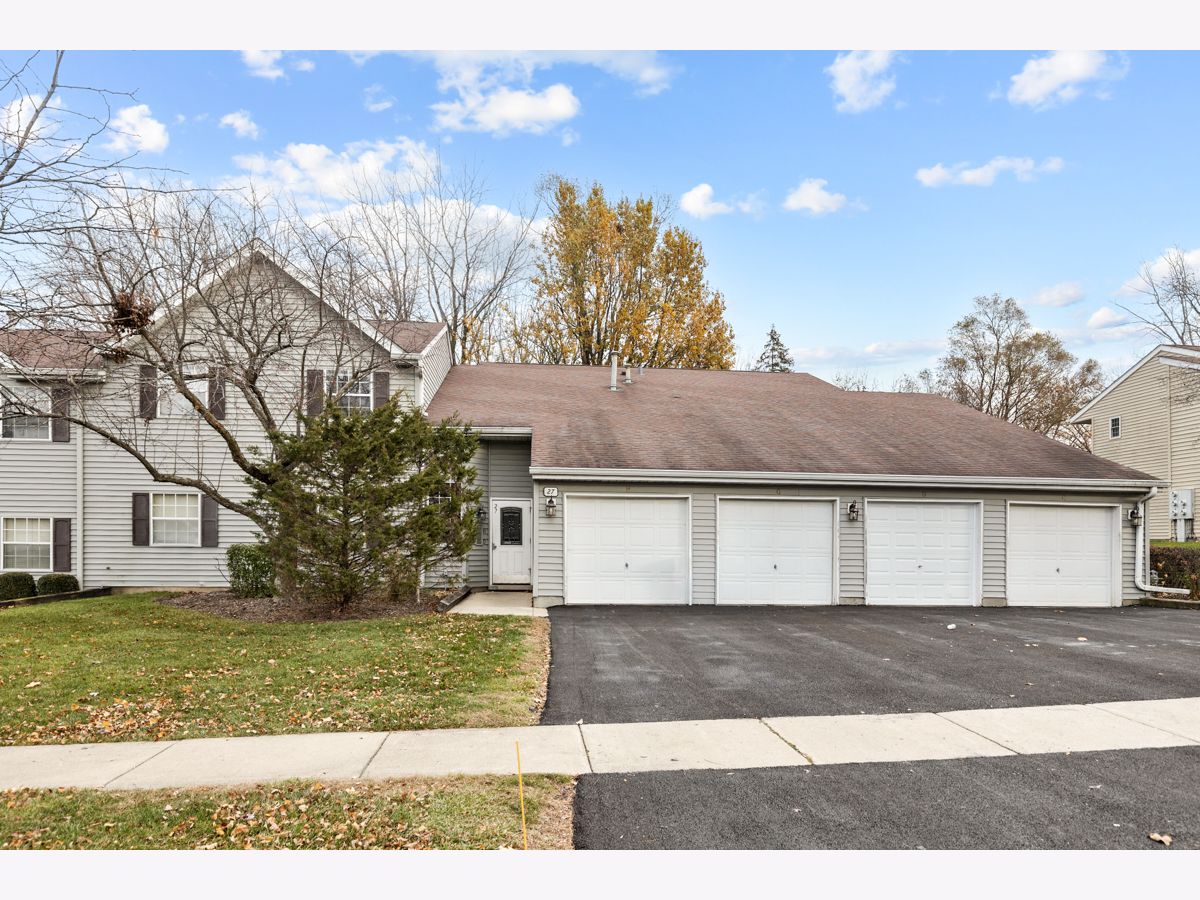  Rented Streamwood Illinois, 27 Victoria