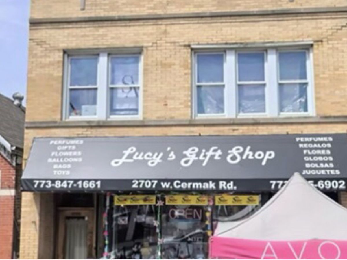  Rented Chicago Illinois, 2706 Cermak