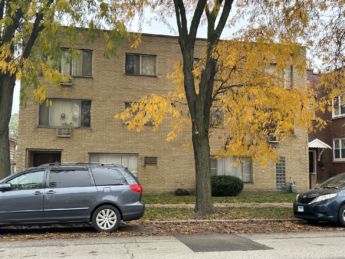  For Rent Berwyn Illinois, 2825 Ridgeland