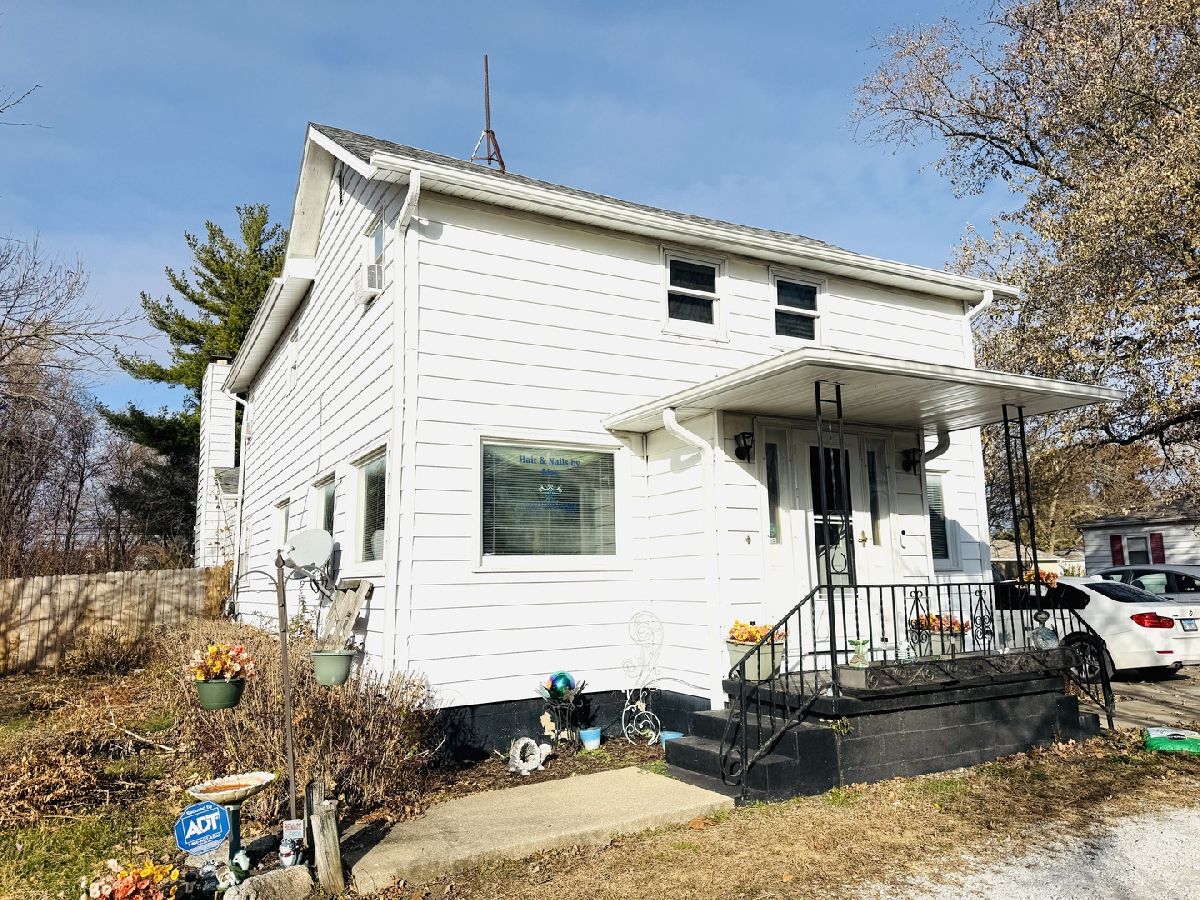  For Sale Hoopeston Illinois, 816 Elm Street