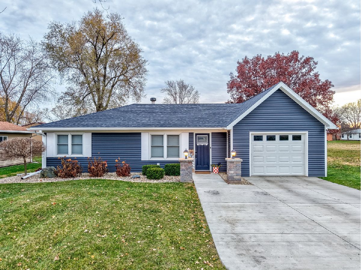  For Sale Streator Illinois, 1409 Little Main Street