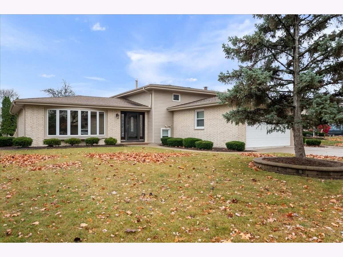  For Sale Schaumburg Illinois, 731 Highpoint Court