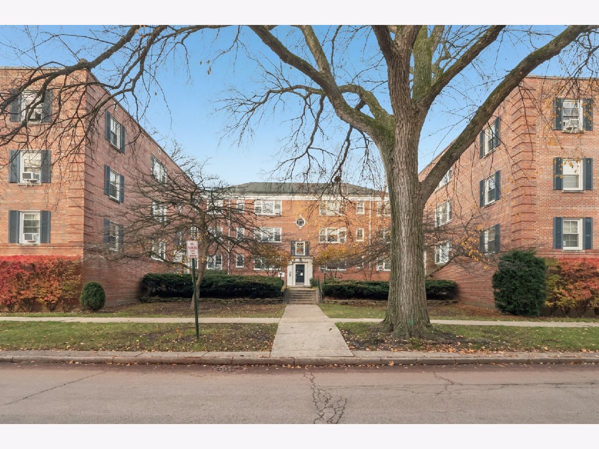  For Rent Evanston Illinois, 2602 Bennett